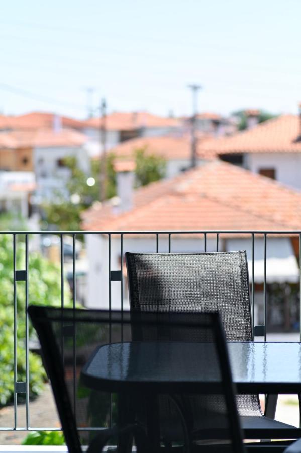 Kasta Family Apartments Nikíti Eksteriør bilde